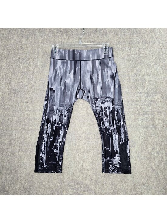 Reebok Pants - Reebok Womens Cityscape Capri Leggings Black & Gray S Mid-Rise Stretch Athletic